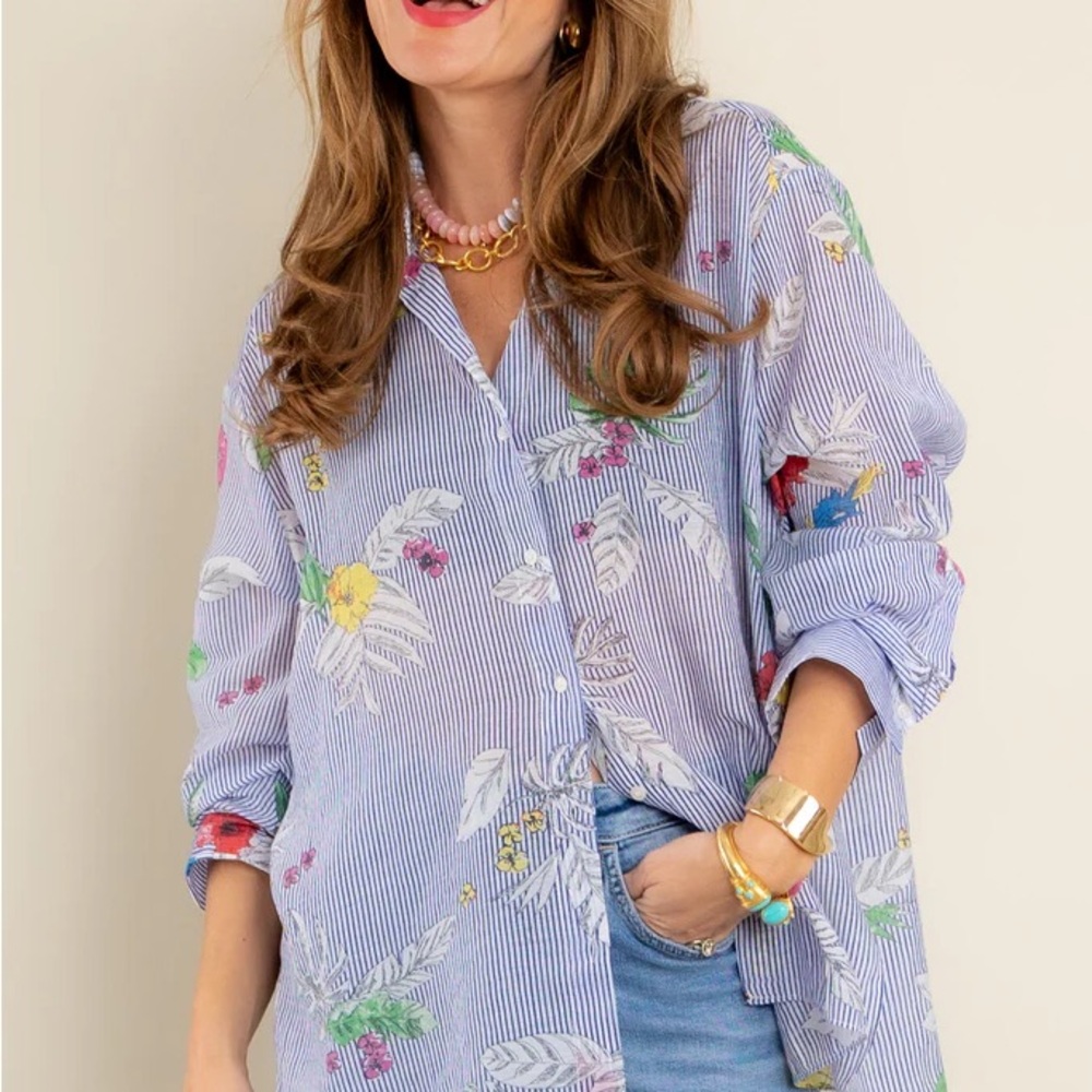 Umgee brand top Blue Striped Floral Blouse